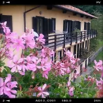 Bed & Breakfast Fattoria Del Pino Orta San Giulio