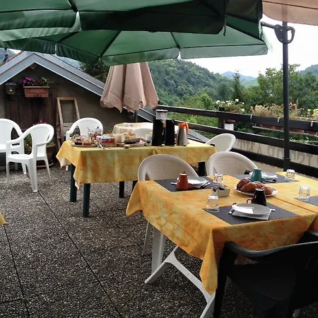 Oda ve Kahvaltı Fattoria Del Pino Orta San Giulio